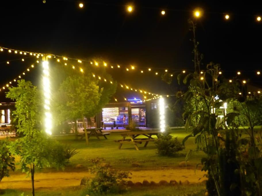 Hotel Albergue Bioclimatico Sabinares Del Arlanza Puentedura Exteriér fotografie