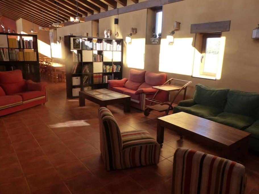 Hotel Albergue Bioclimatico Sabinares Del Arlanza Puentedura Exteriér fotografie