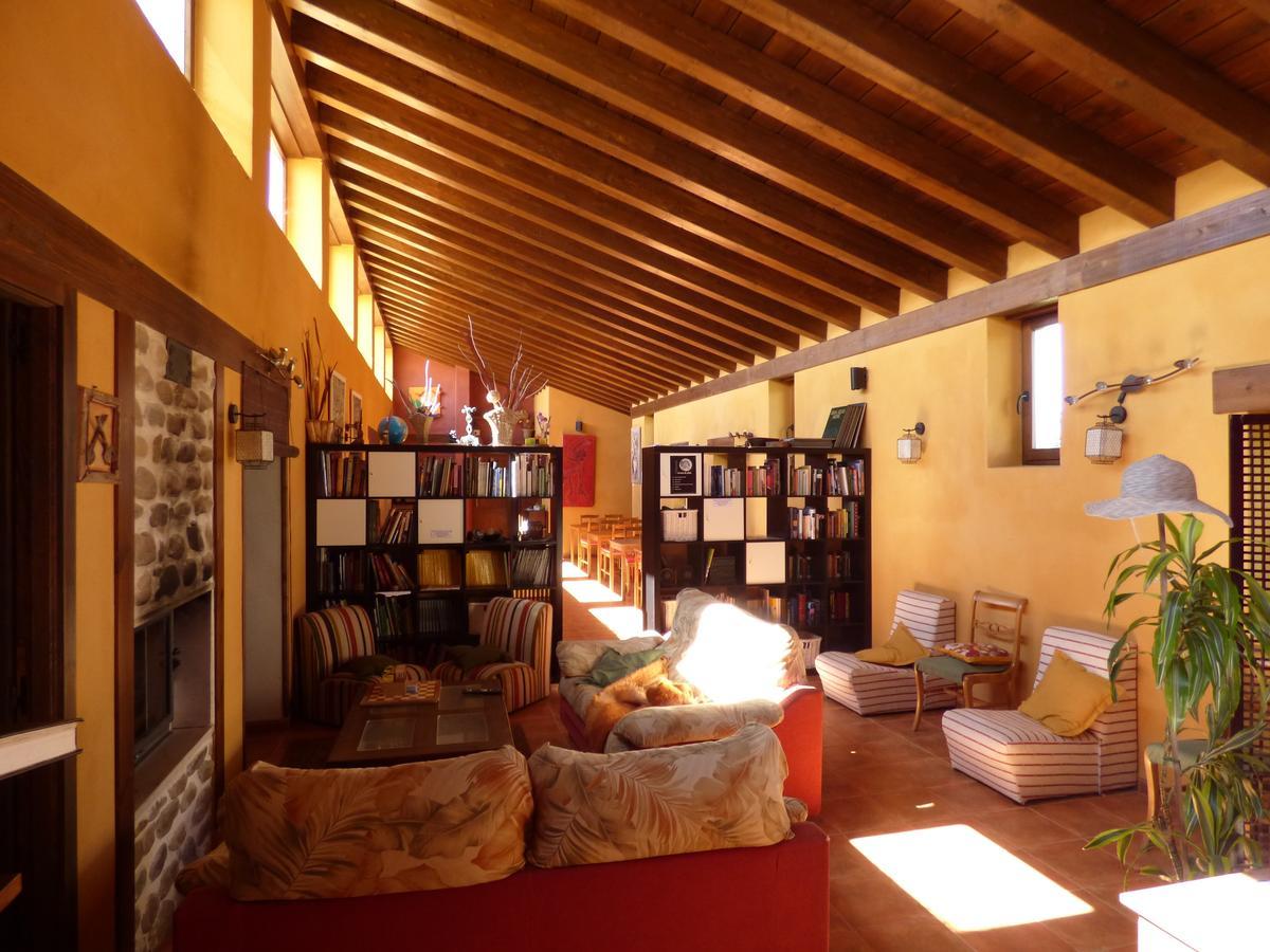 Hotel Albergue Bioclimatico Sabinares Del Arlanza Puentedura Exteriér fotografie