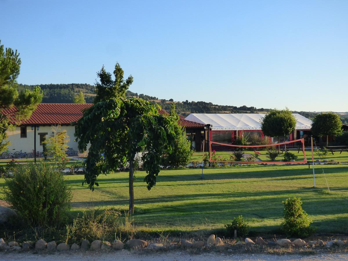 Hotel Albergue Bioclimatico Sabinares Del Arlanza Puentedura Exteriér fotografie